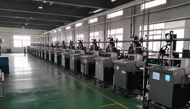响应服务中技术支持维护的两种做法对比